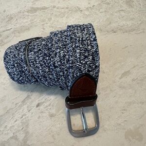 Tommy Bahama Men’s Stretch Braided Belt in Blue & White